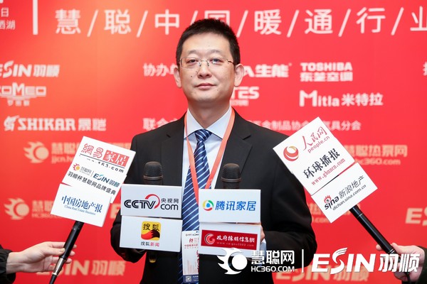 冠名商代表中山市羽順熱能技術設備有限公司總經理楊光先生接受媒體群訪