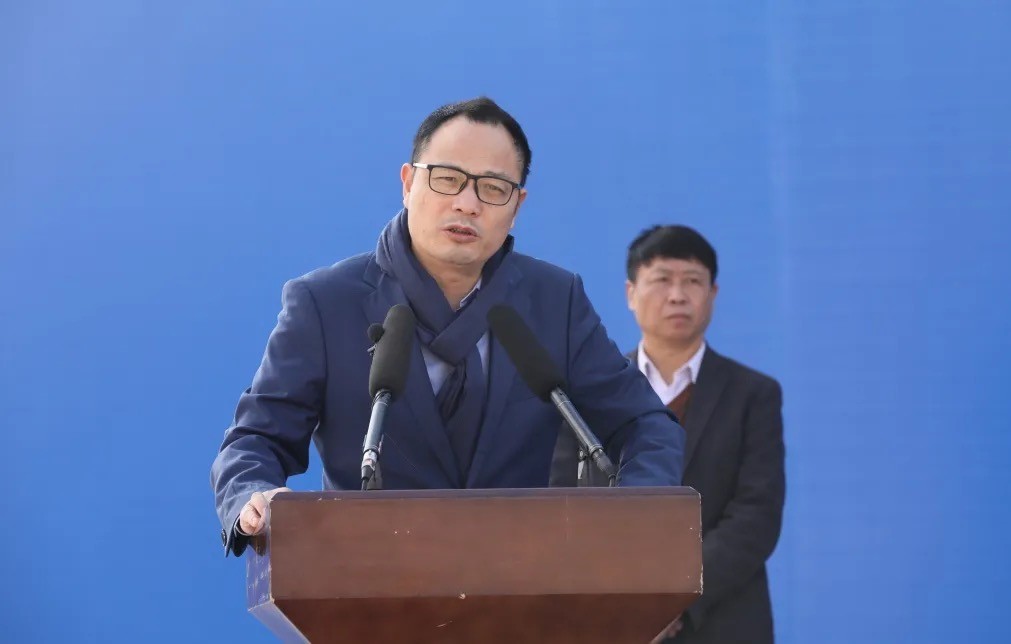 東西部攜手 加速新能源產業(yè)落地——暉陽新能源10萬噸鋰電池材料項目在黔開工